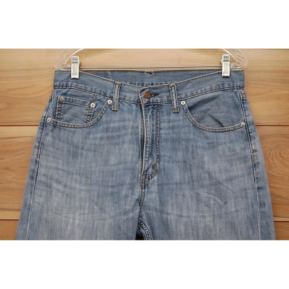 Levis 505 Jeans Mens 33x32 Light Blue Straight Leg Distressed Zip Fly 00505-0235